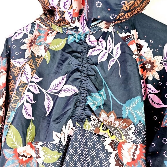 Johnny Was Harmon Jacket Reversible, Multi-Pattern, Rain Jacket, Hooded, Lg, NWT - Picture 6 of 15